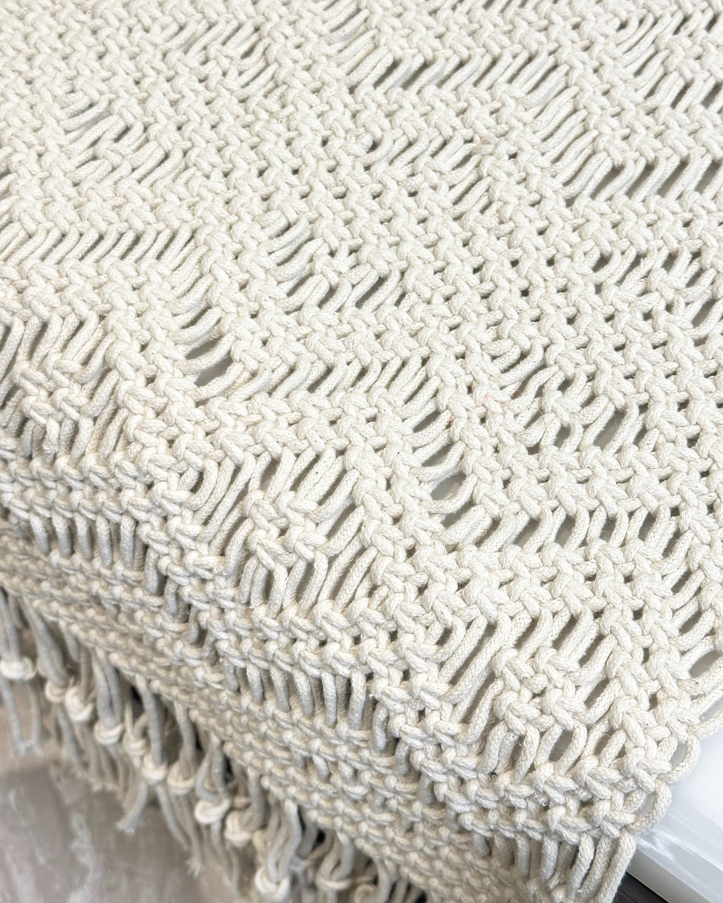 Mesh Macrame Bohemian Table Runner with Fringes