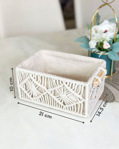 Macramé Shelf Basket